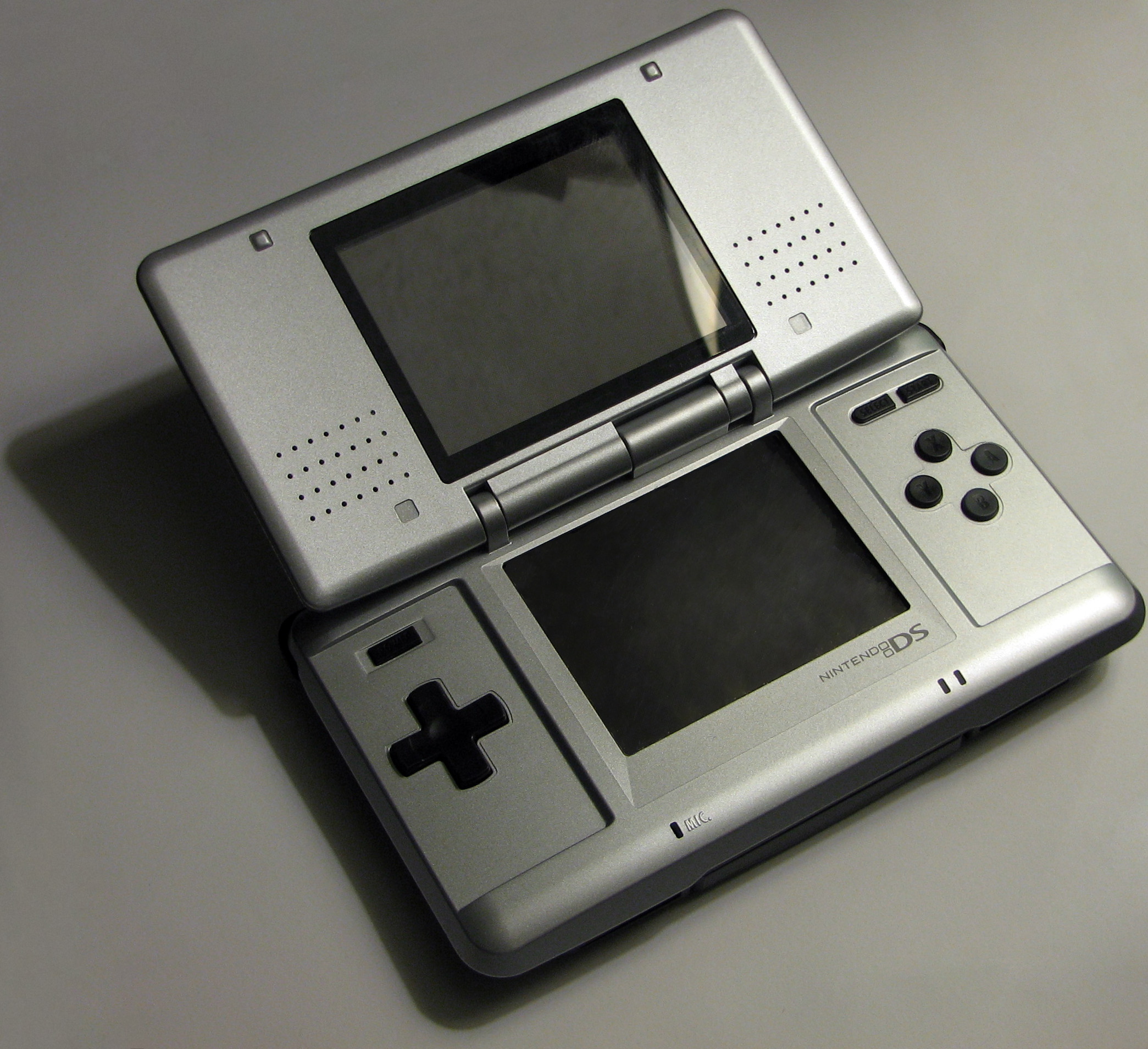 เครื่องเล่นNintendo DS